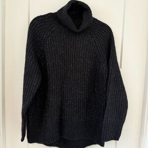 Old Navy Women's black Shaker-Stitch Turtleneck Sweater, size (S)